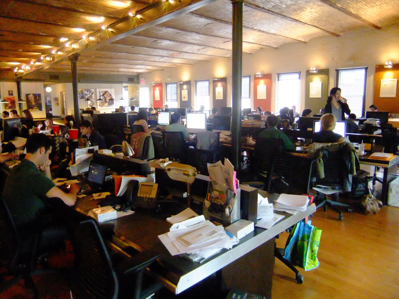Illustration for article titled Does The Layout of Your Office Interfere With Your Workflow?